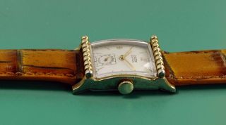 Vintage 40 ' s Gruen VERY - THIN Fancy Case Men ' s Watch 3