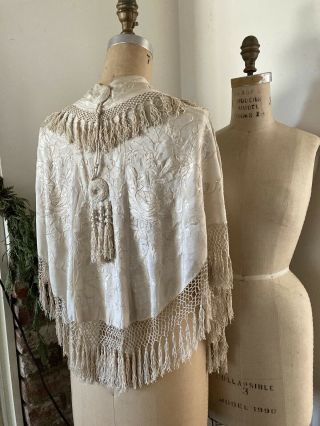 Antique Victorian Ivory Silk Embroidered Shawl / Cape / Mantle / Wrap W Fringe