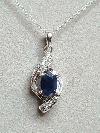 Vintage 14k White Gold Deep Blue Oval Sapphire W/diamond Accents Necklace