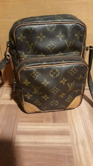 Louis Vuitton Vintage LV Signature Amazone Crossbody Bag pls read repair made 2