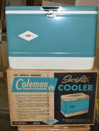 Vintage Snow - Lite Aqua 5215 B704 Metal Coleman Cooler