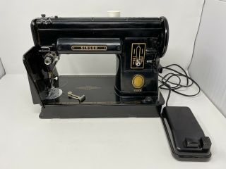 Vtg Singer 301A Slant Needle Portable Sewing Machine Heavy Duty w/CASE - 6