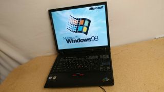 Vintage Ibm Thinkpad A31 Laptop Windows 98 Operating System Office 2000 15 " Lcd