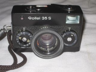 Vintage 35mm Camera Rollei 35 S Sonnar 2,  8/40