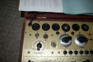 Vintage Hickok Model 600A Dynamic Mutual Conductance Tube Tester Powers Up P&R 3