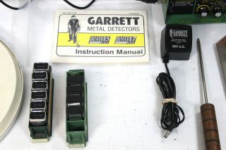 Vintage Garrett Master Hunter 5 Metal Detector with LOOK 4
