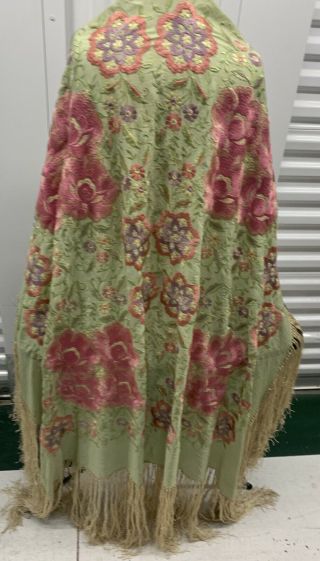 Vintage Chinese Manila Hand Embroidered Green Silk Floral Fringe Piano Shawl 2