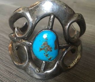 Old Heavy (3.  20 Oz) Vintage Navajo Bisbee Turquoise & Sterling Sandcast Cuff