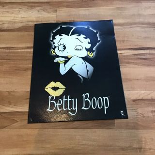 Retro Vintage Betty Boop Blowing Kisses Blackmetal Sign - 2000 King Features