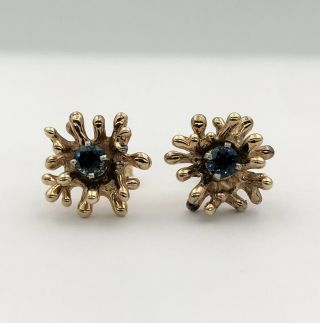 Vtg Brutalist Modernist 14k Yellow Gold & Blue Sapphire Form Post Earrings