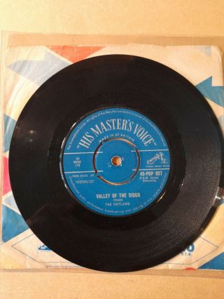 The Outlaws ‎– Valley Of The Sioux Vinyl,  7 ",  45 Rpm,  Single