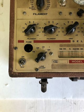 Vintage Hickok Model 600A Dynamic Mutual Conductance Tube Tester - Powers Up 4