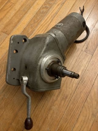 Vintage Bridgeport Milling Machine Boehm Power Feed 4640 4.  6 Amps