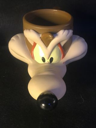 1992 Wile E Coyote Looney Tunes Warner Bros Vinyl Kids Plastic Cup Coffee 3d Mug