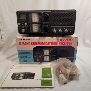 Vintage Realistic Dx - 200 5 - Band Communications Receiver Radio Box