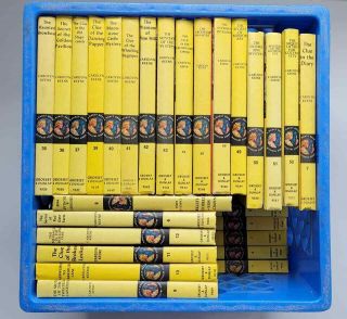 Pre - Owned Vtg Nancy Drew Mystery Books Complete Library 1 - 56 Set Us Ship