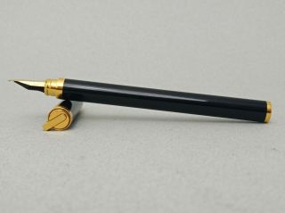 S.  T.  Dupont Gatsby Black Laque De Chine 18k F Nib Fountain Pen Vintage
