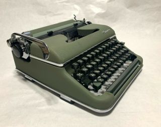 Olympia Sm2 Vintage Typewriter,  West Germany,  Near,  With Case,  1952,