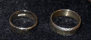 Vintage 1960 ' s Pair 14K Gold Wedding Band Set Sizes 5 and 9 1/4 2