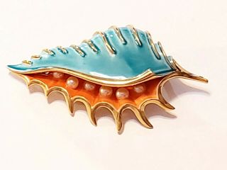 Vintage Trifari Coral And Turquoise Enamel Faux Pearl Conch Seashell Brooch