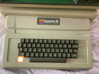 Vintage 1982 Apple II PLUS Computer with Monitor 3