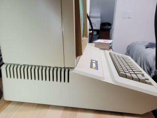 Vintage Apple IIe 2e II Desktop Computer System 5 - 1/4 Floppy Drive 5