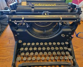 Vintage Underwood Number No.  5 Antique Typewriter