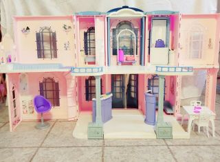 Vintage Barbie Grand Hotel Foldable Doll House With Electronics.