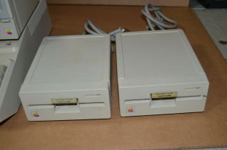 Vintage Apple IIe Computer with Monitor & 2 Disc Drives READ 6