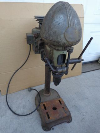 Delta 11 " Inch Drill Press 645 Dp - 400 Dp - 220 Milwaukee Rockwell Rare Vintage 40s