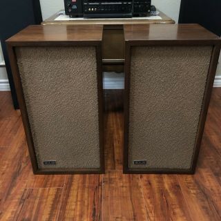 Vintage KLH Model - 6 Speakers And 2