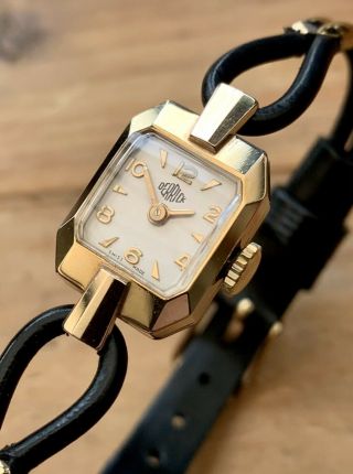 Old Stock Vintage 1940’s Ladies Derrick 9ct Solid Gold (375) Swiss Watch