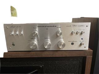 Vintage Marantz Model 1030 Stereo Integrated Amplifier -