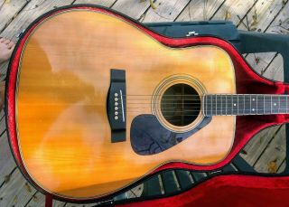 Vintage Yamaha FG 340 Acoustic Guitar 2