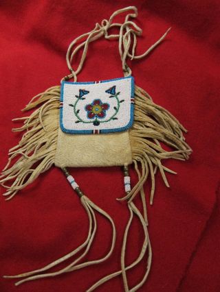 ladies PRISTINE RENDEZVOUS mountain man NATIVE AMERICAN VINTAGE BEADED POUCH 2
