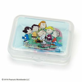 Snoopy Peanuts Stickers 40pcs With Plastic Case (designed In Japan)