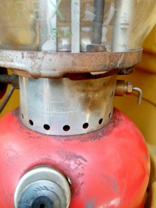Vintage 1958 Red Coleman Lantern 200A Single Mantle Dirty Needs cleaned 4