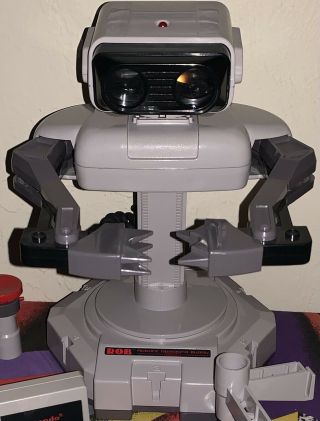 Vintage Nintendo NES R.  O.  B.  Rob the Robot Robotic Operating Buddy 1985 Rare 3