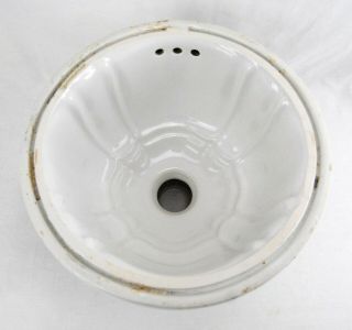 Vintage Sherle Wagner Italian Porcelain White Scalloped Undermount Sink (round)