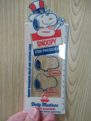 Snoopy from the Peanuts Gang memorabilia 3