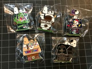 Tokidoki X Peanuts (snoopy) Pins Complete Set Of 5.  Sdcc 2017