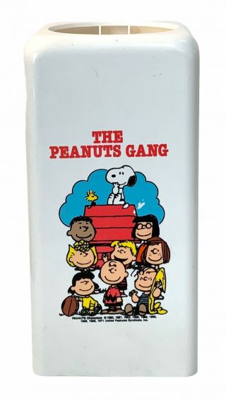 Vintage Dixie Cup Paper Dispenser,  “the Peanuts Gang” Snoopy,  Holder,  Plastic