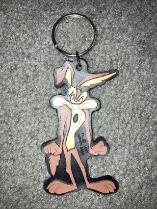 1997 Wb Warner Brothers Looney Tunes Wile E.  Coyote Rubber Keychain