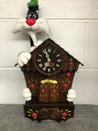 Looney Tunes Tweety And Sylvester Talking Animated Clock - Parts Clock
