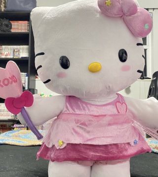 Hello Kitty Valentine Greeter Plush Pink Tutu 2021 Nwt Shipped Asap