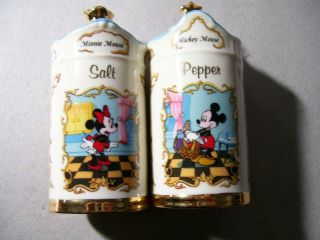 Lenox Disney Mickey & Minnie Mouse Salt & Pepper Shakers.  1997