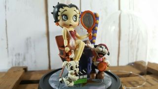 Betty Boop Figurine Bourbon Street 1995 Glass Dome Hand Painted & Numbered