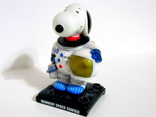 Snoopy Peanuts Charlie Brown Westland Giftware Astronaut Kennedy Space Center