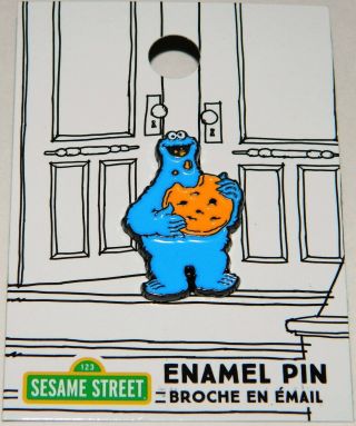 Sesame Street Tv Show Cookie Monster With Cookie Metal Enamel Pin