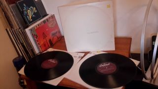 The Beatles White Album - American Capitol Label Racoon Error - Near Vinyl